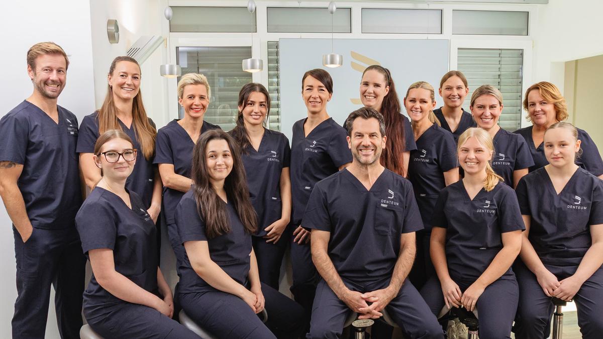 Das Denteum Team Das Denteum Team aus Emstek und Oldenburg.